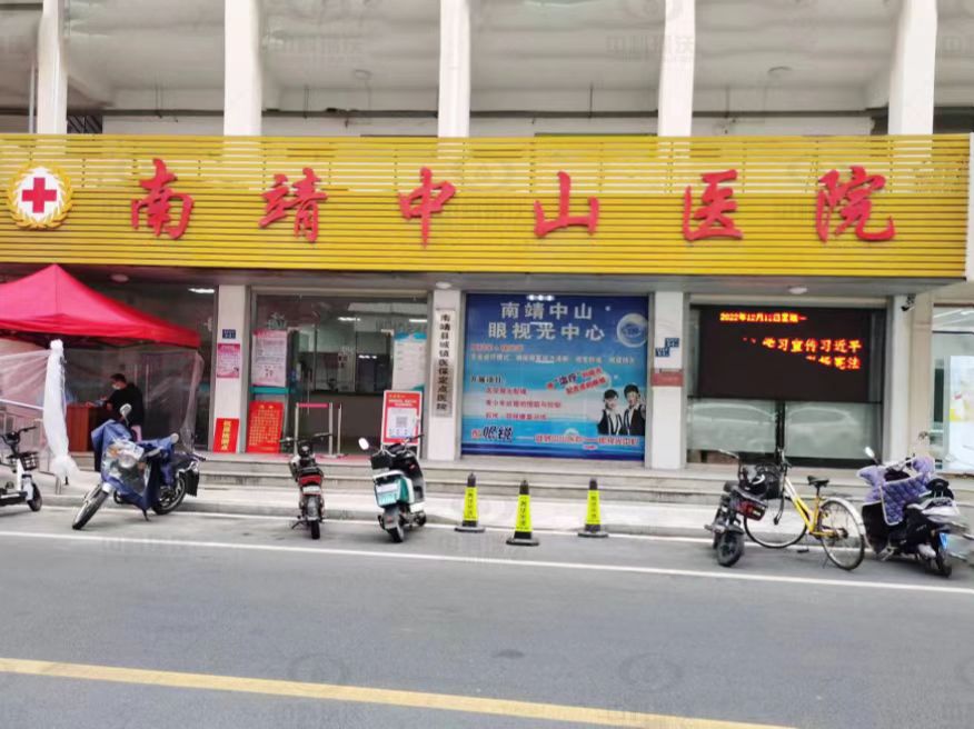 福建省漳州市某医院黄瓜视频官网入口医疗污水处理设备安装调试完成